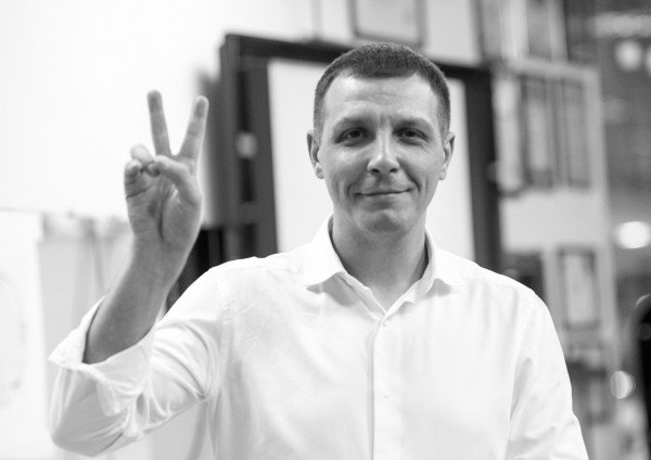 "Парикмахер - это настоящий художник" - Евгений Степанов